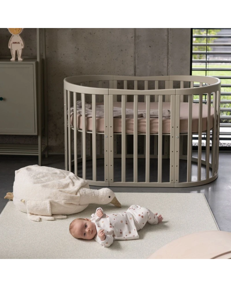 Ovale 7-in-1 babybed met matras - Olijfgroen Ovale 7-in-1 babybed met matras - Olijfgroen